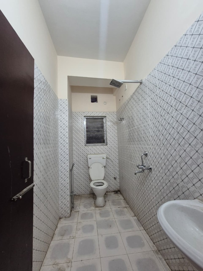 Unfurnished 3bhk in Zoo Road Tiniali, Guwahati, Assam, India for Rent